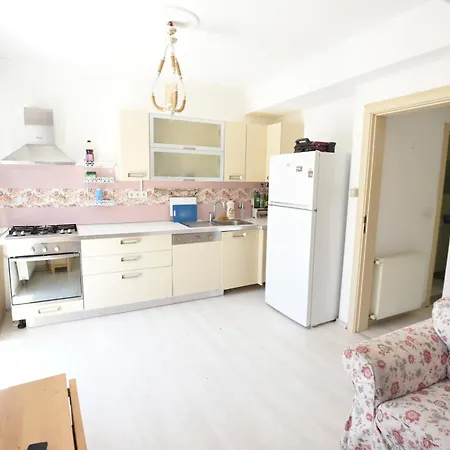 Mia Hill Hotel 3*