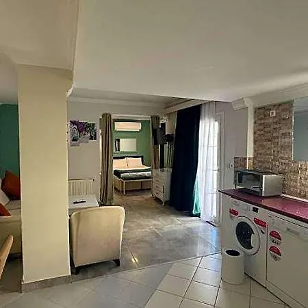 Hotel Mia Hill 3*