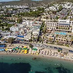 Mia Hill * Bodrum
